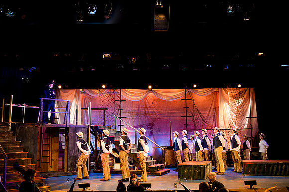 hmspinafore_springmusical25_sat2_us_ah_0097