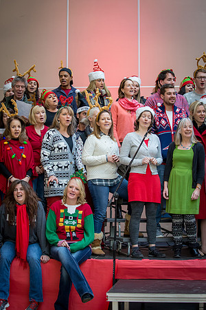 holiday_allschool16_jfess_6944
