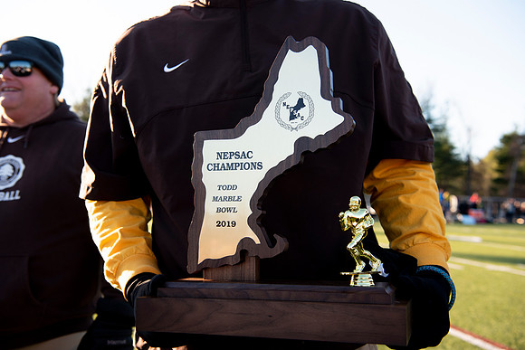 football_nepsac19_rmcc_6087