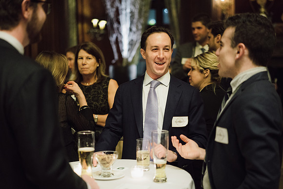 alumni_holidayparty17_jk_9859