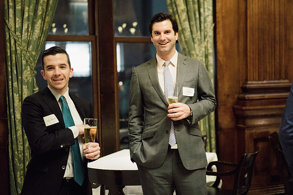 alumni_holidayparty17_jk_9870