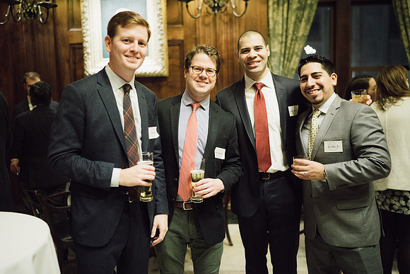 alumni_holidayparty17_jk_9921