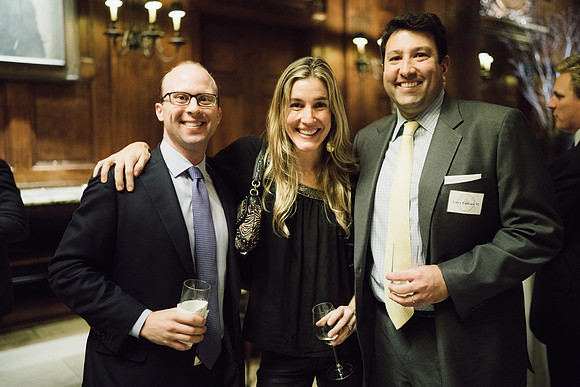 alumni_holidayparty17_jk_9925