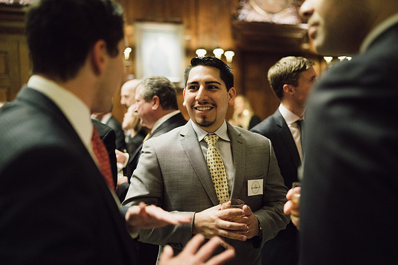 alumni_holidayparty17_jk_9945