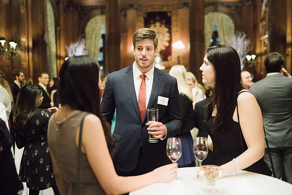 alumni_holidayparty17_jk_9967
