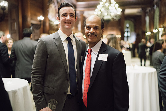 alumni_holidayparty17_jk_0114