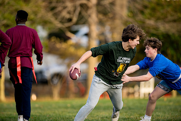 turkeybowl24_us_ah_0111