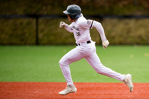 baseball_jv_2025-04-15_ah_0048