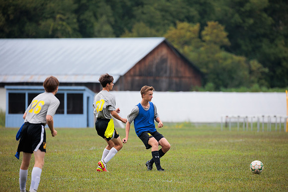 randolphvt2223_tripsoccerpre_scrimmage_bdf2_9194