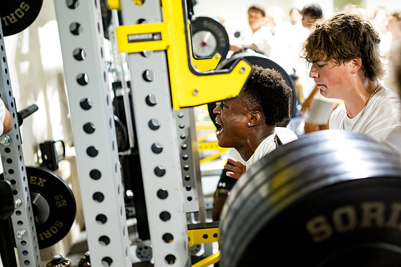 football_2024-08-01_liftforlife_ah_0132