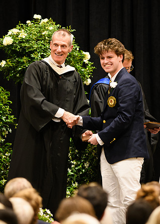 graduation25_diploma_wkl1_4915