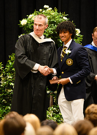 graduation25_diploma_wkl1_5046