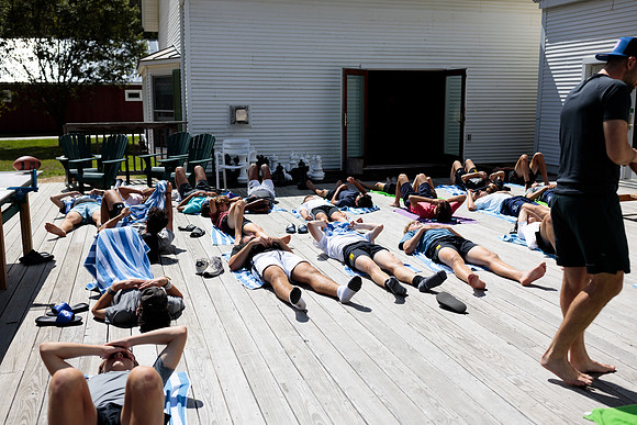 randolphvt2223_tripsoccerpre_yoga_bdf1_8584
