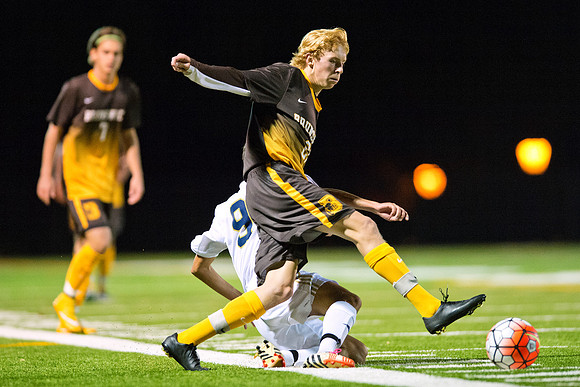 hc15_soccer_dburns_2968