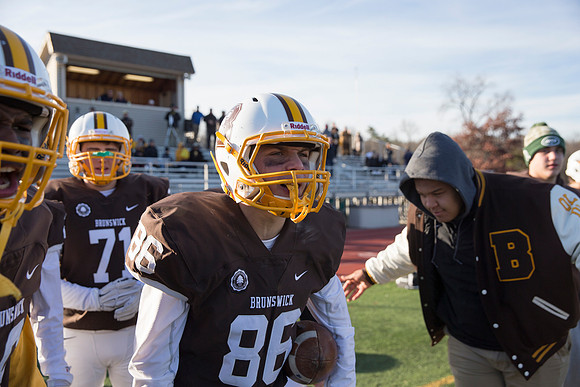 football_nepsac15_mg_8511