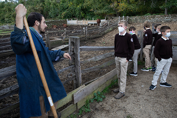 classtrip21_sturbridge_gr4_gh_0030