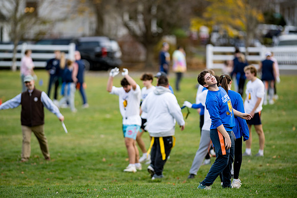 turkeybowl24_us_ah_0206