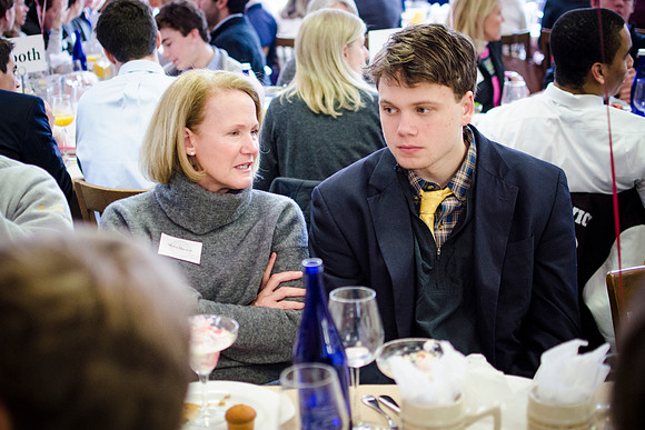 seniormom_vdaybfast_wkl_0700