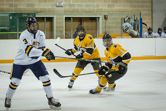 hockey_2017-12-11_jfess_0952
