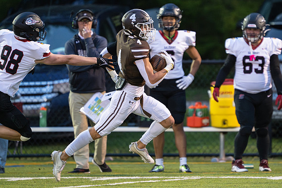football_2023-09-22_dburns1_9447