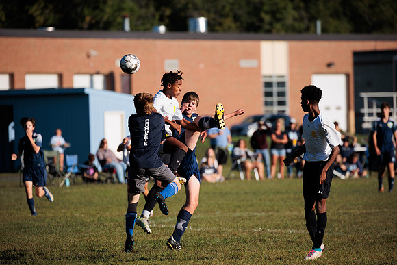 randolphvt2223_tripsoccerpre_game_bdf2_0059