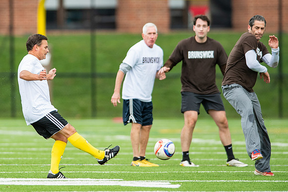 hc18_alumni_soccer_dburns_5008