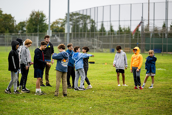 classtrip23_gr7_calfpasture_ah_0159