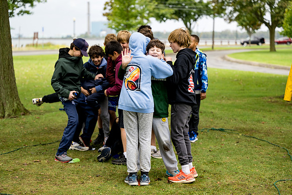 classtrip23_gr7_calfpasture_ah_0184