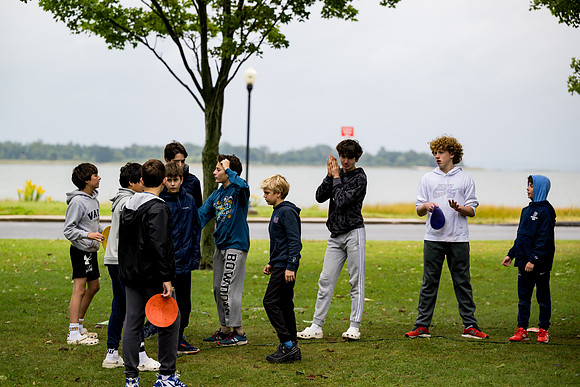 classtrip23_gr7_calfpasture_ah_0137