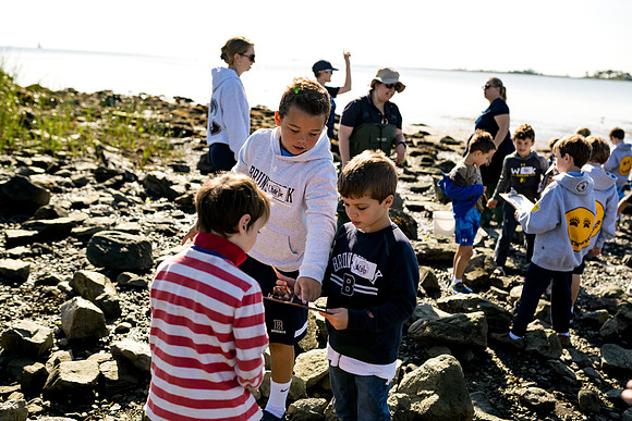 classtrip23_gr2_calfpasture_ah_0034