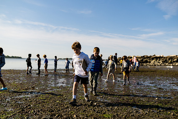 classtrip23_gr2_calfpasture_ah_0037