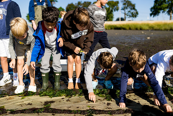 classtrip23_gr2_calfpasture_ah_0023
