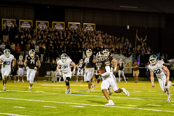 football_2023-09-30_ah_0096