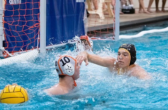waterpolo_liquidfour19_gm3_dburns_1607