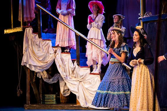hmspinafore_springmusical25_fri_us_ah_0095