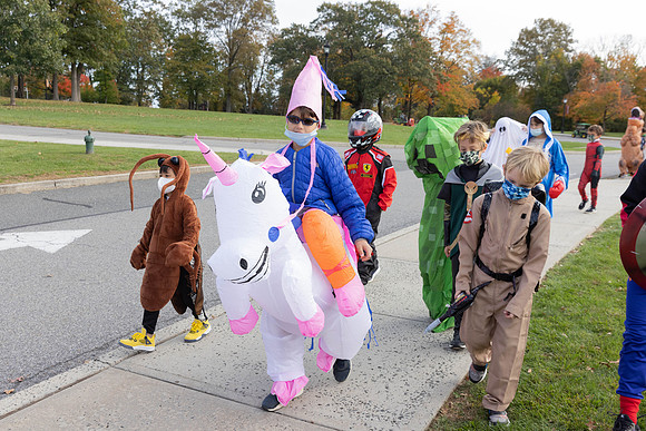 halloweenparade21_psls_ss_1015