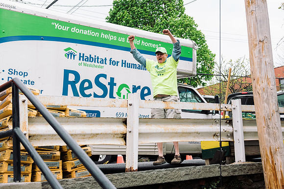 commserv16_habitatforhumanity_hp_0961