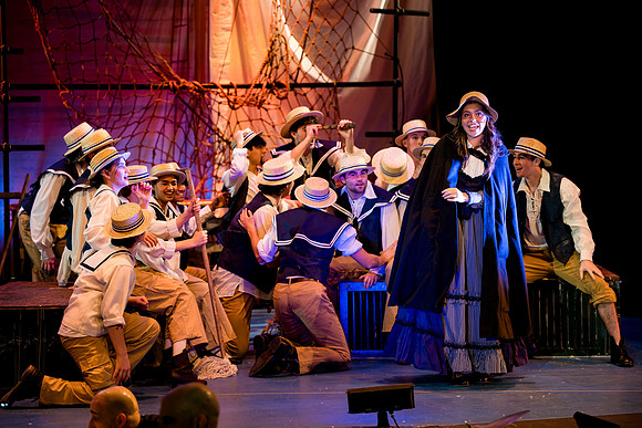hmspinafore_springmusical25_sat2_us_ah_0037