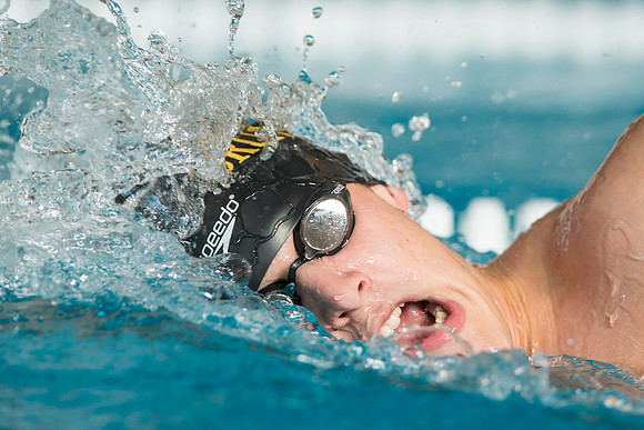 swimming_2016-12-14_db_2720