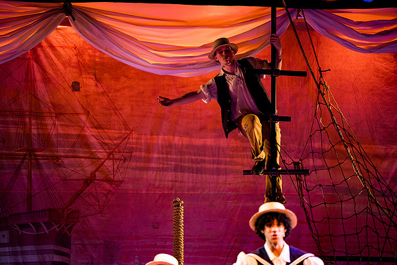 hmspinafore_springmusical25_sat2_us_ah_0004