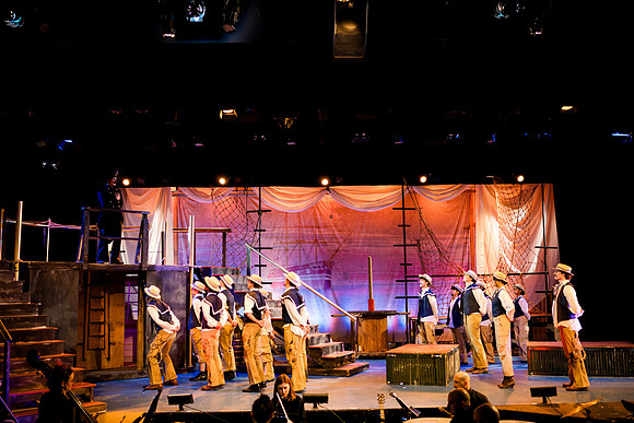 hmspinafore_springmusical25_sat2_us_ah_0101