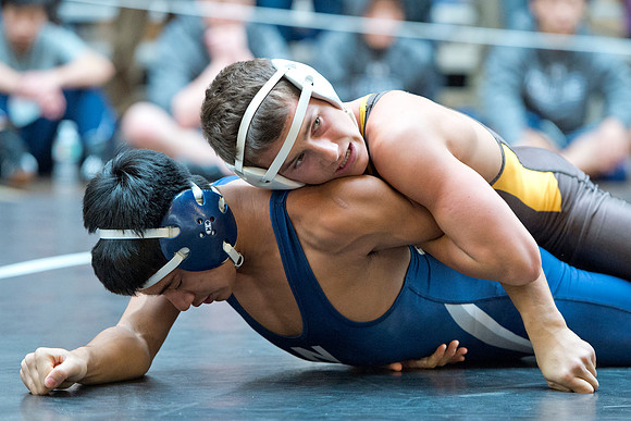 wrestling_bit14_dburns_5030
