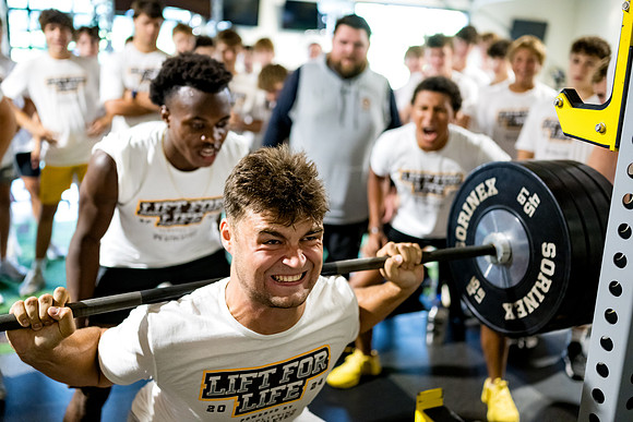 football_2024-08-01_liftforlife_ah_0110