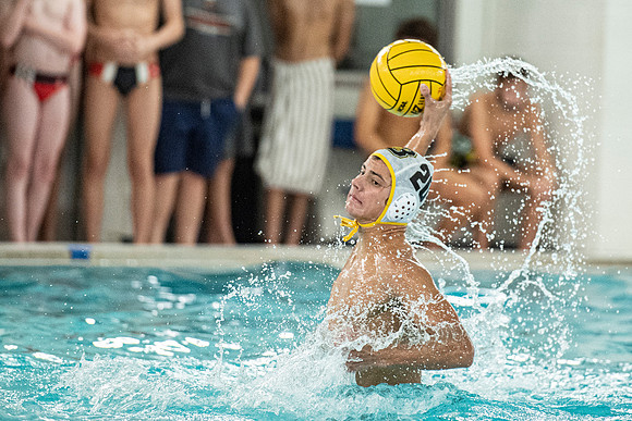waterpolo_2021-10-09_varsityb_dburns_4807