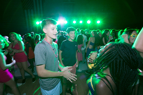 hc18_dance_us_ss_5422