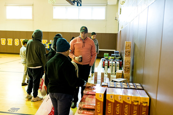 alumni_adc_toydrive22_horizons_ah_0019