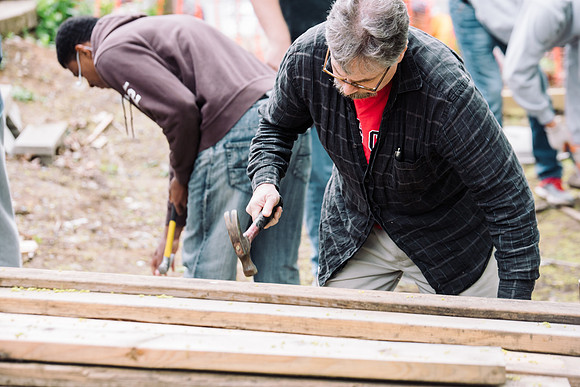 commserv16_habitatforhumanity_hp_1111