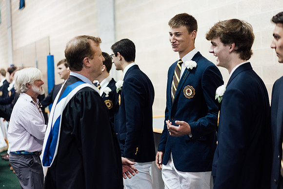 graduation18_jk_7568