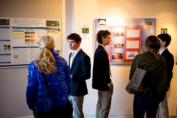 sciencesymposium25_us_ah_0095