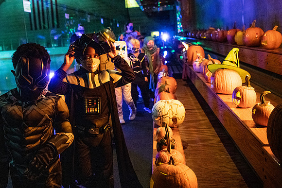 pumpkinparade_psls_wkl_4227